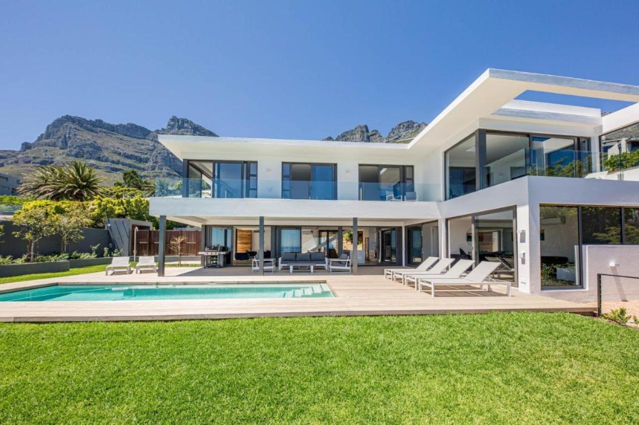 8 Fiskaal Villa *
